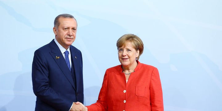 Almanya'da kriz ! Merkel, Erdoğan'ı reddetti !