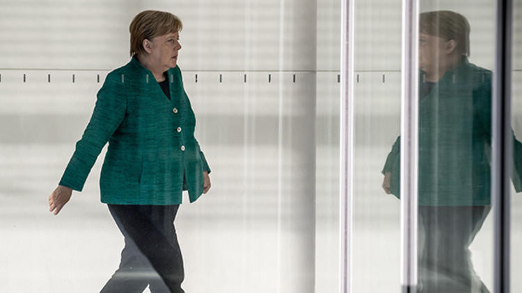 Merkel böyle uyardı: ''Ekonomiler etkilenecek''