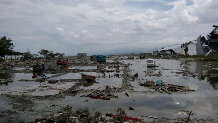 Endonezya'daki deprem ve tsunamide ağır bilanço