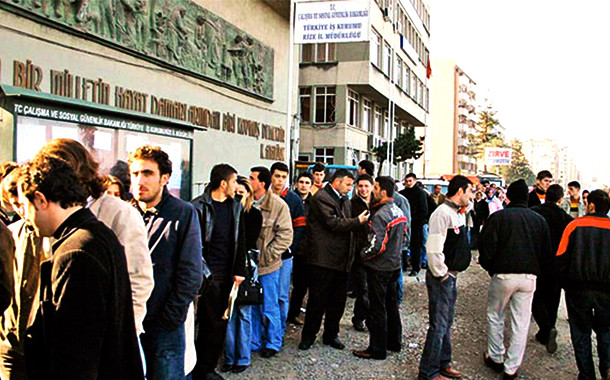 Türkiye için korkunç rapor: ''Binlerce kişi bir anda işsiz kalabilir''