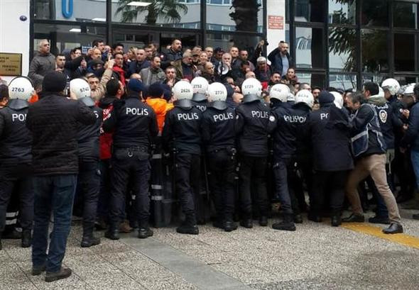 İzmir'de eylem yapmak isteyen işçilere müdahale