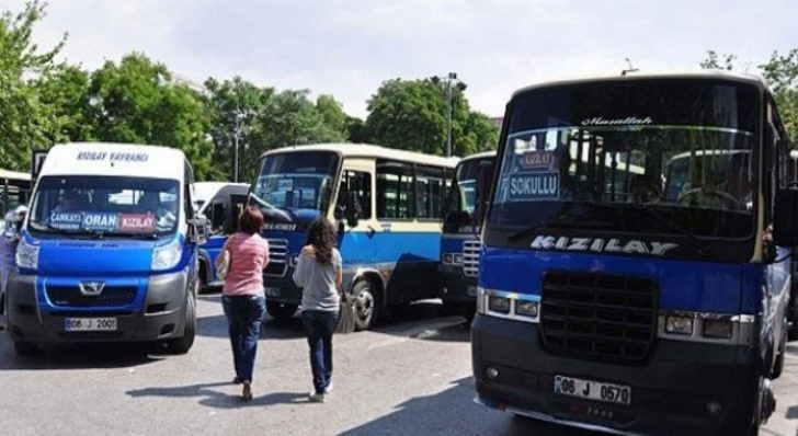 Engelli çocuğu bağırdığı için dolmuştan indirdiler