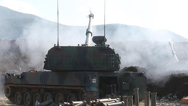 TSK Suriye'deki YPG/PKK'lı teröristleri obüslerle vurdu