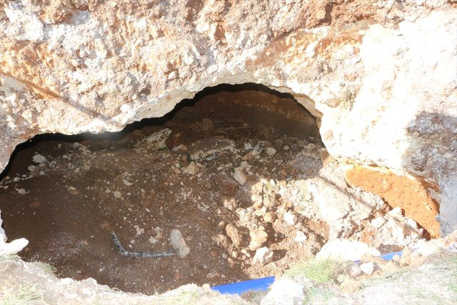 Şanlıurfa'da 3 insan iskeleti bulundu