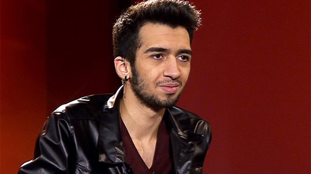 Şarkıcı Çağatay Akman'a tepki yağıyor