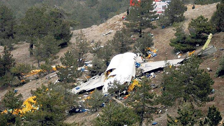 Isparta'daki uçak kazasında FETÖ şüphesi: Sırrı bilen tek kişiydi