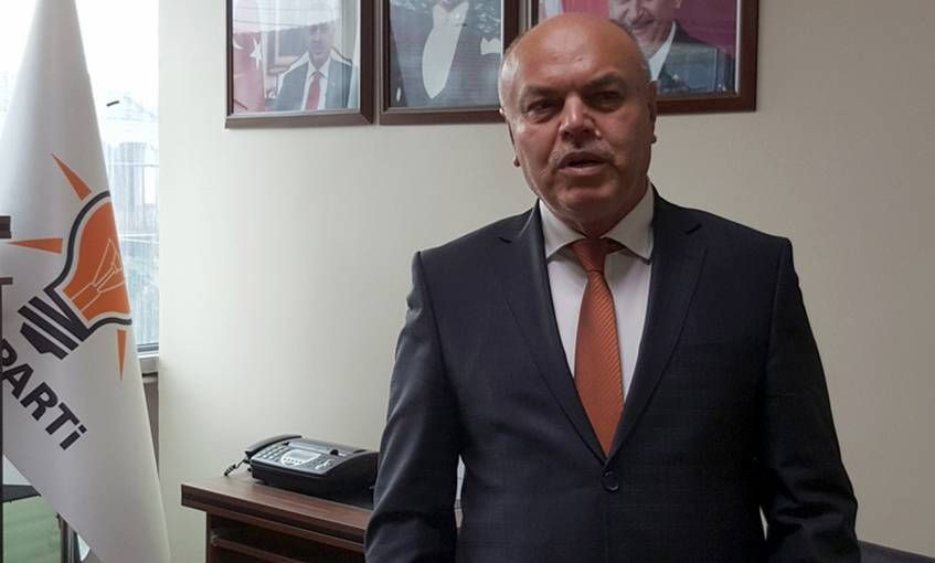AK Partili eski belediye başkanına ''yolsuzluktan'' hapis cezası