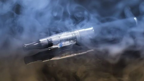 Tiryakilerine kötü haber: Ülkeye girişi yasaklanacak