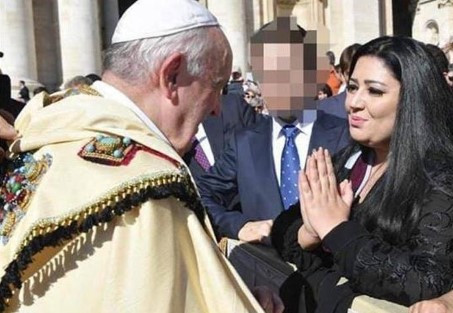 Teröristler için Papa'dan dua istedi !