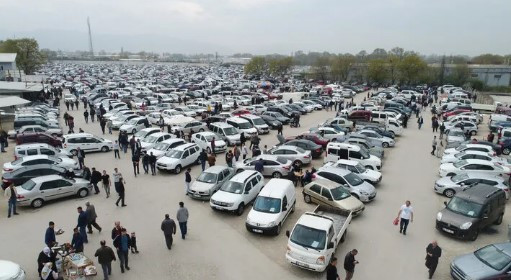 Kredi çekecekler dikkat ! Faizler en düşüğünde...
