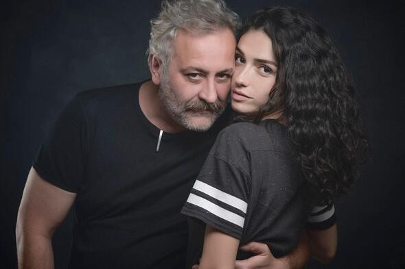 Onur Ünlü ile Hazar Ergüçlü evleniyor