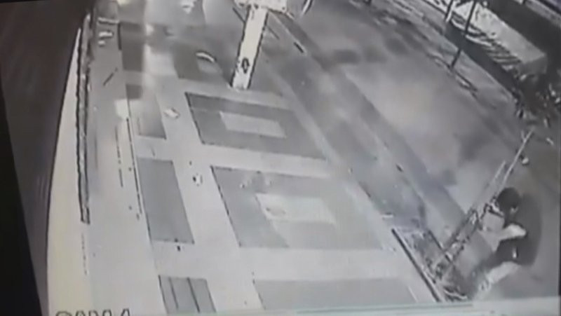 Küçükçekmece’de isyan ettiren görüntü! Dakikalarca…