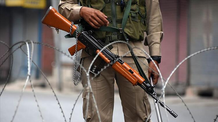 Pakistan ile Hindistan arasında gerilim tırmanıyor