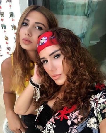 Pınar Altuğ kızı Su ile sosyal medyayı salladı