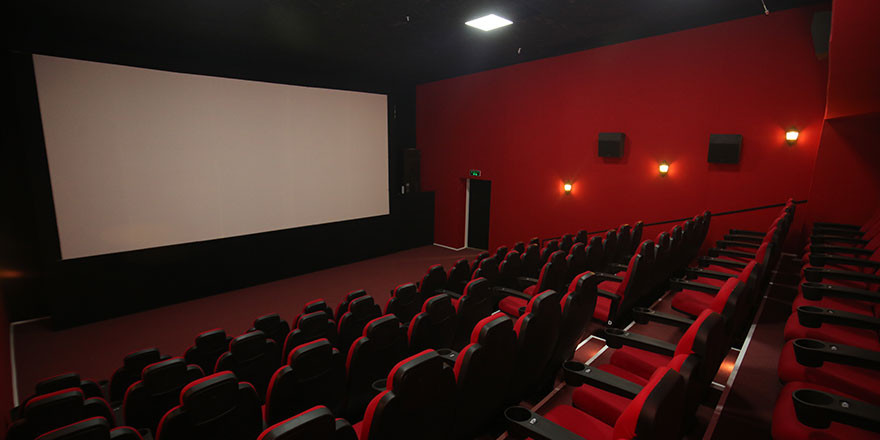 Sinema salonlarında yeni dönem başlıyor