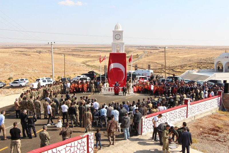 Şırnak'ta şehit edilen 5 güvenlik görevlisi için anıt