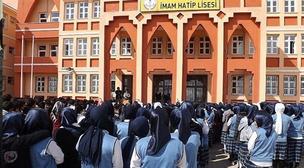 Bir yılda 798 yeni imam hatip okulumuz daha oldu!