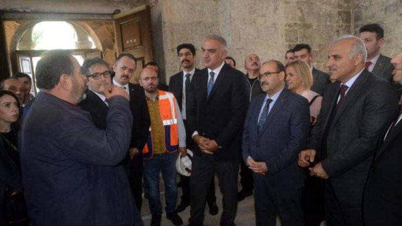 Ayasofya Camii ziyarete kapatılacak