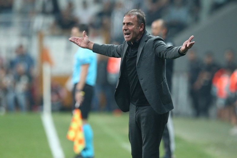 Taraftardan Abdullah Avcı'ya büyük tepki