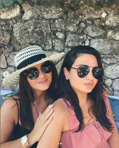 Sibel Can'ın kızı Melisa Ural estetik mi yaptırdı?