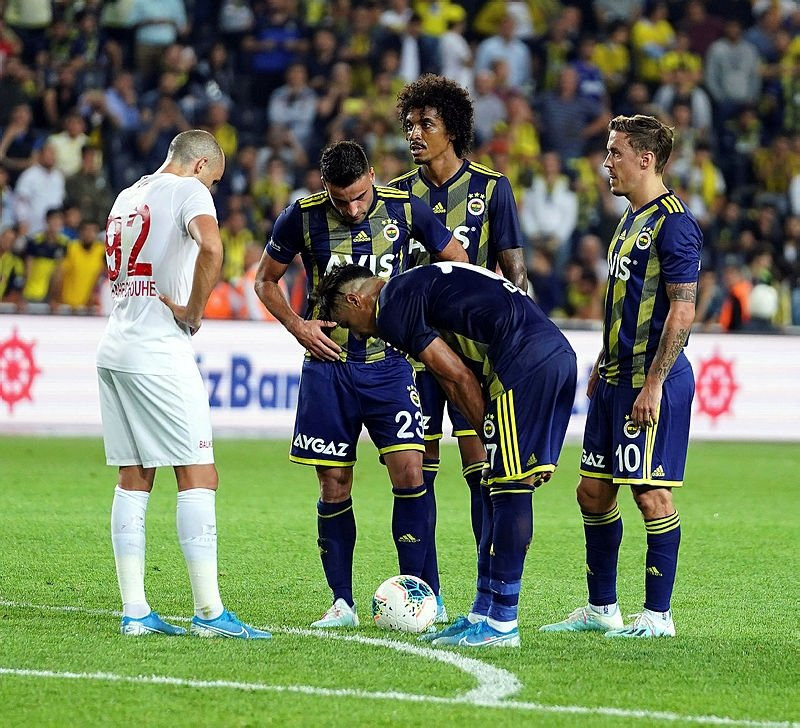 Fenerbahçe büyük bombayı devre arasında patlatacak