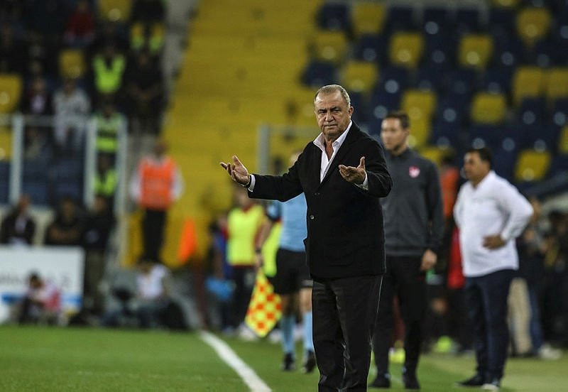 Galatasaray teknik heyetinden flaş itiraf