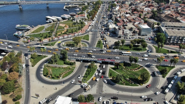 Unkapanı Köprüsü alt geçidinde korkutan görüntü