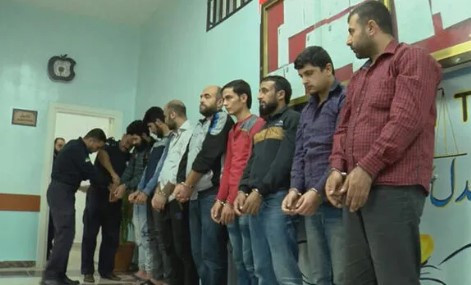Afrin'de yargılanan DEAŞ'lı teröristler görüntülendi !