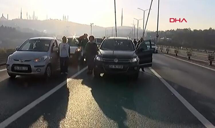 Saat 09:05'te Türkiye'de hayat durdu