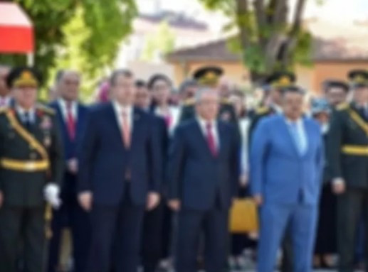 Çanakkale'de 10 Kasım töreninde ''siren'' krizi !