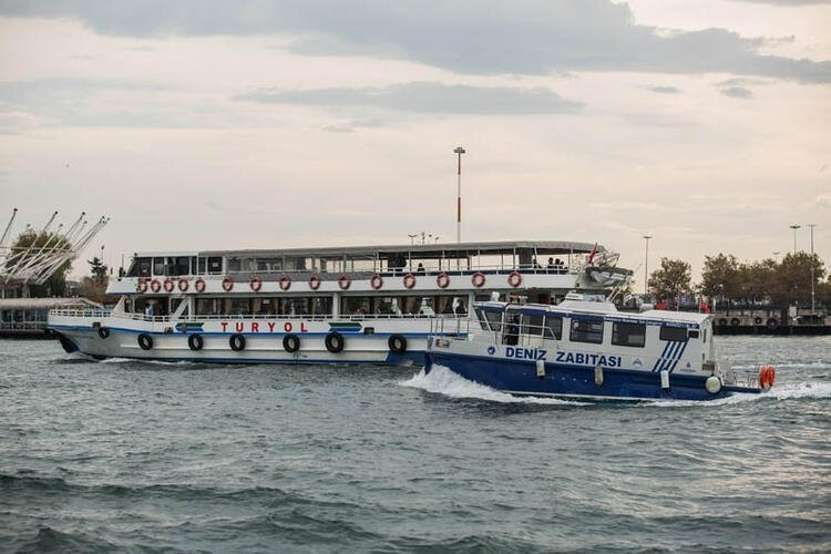 İstanbul Boğazı'nda sigara ve nargile denetimi