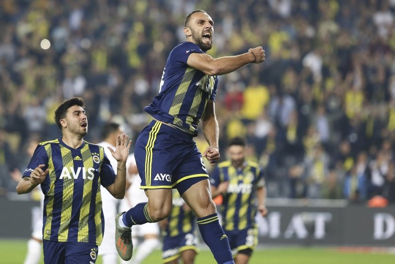 Vedat Muriç'ten Fenerbahçe'ye kötü haber