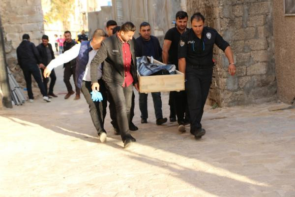 Mardin'de vahşet ! Boğazı kesilerek öldürüldü - Resim : 1
