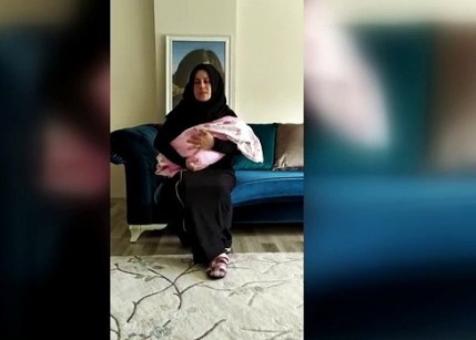 Rabia Naz'ın ailesinin evine polis baskını
