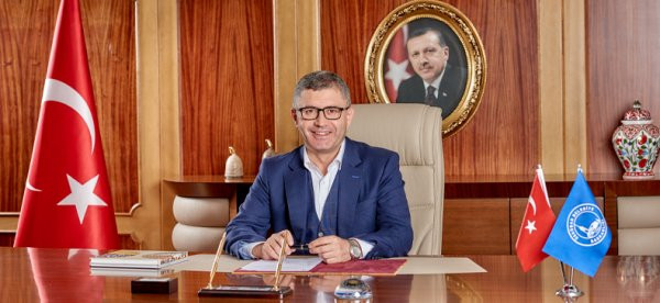 AK Partili Üsküdar Belediye başkanına soruşturma izni