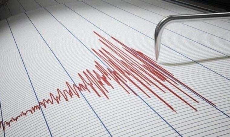 Bursa'da korkutan deprem ! Gece yarısı sallandı...