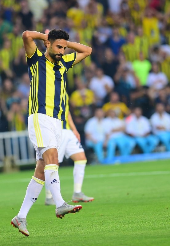 Devre arasında flaş transfer gelişmesi! Fenerbahçe'den Galatasaray'a...