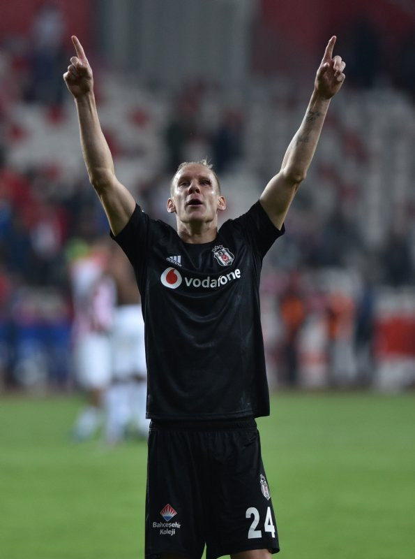 Beşiktaş'tan flaş Vida kararı!
