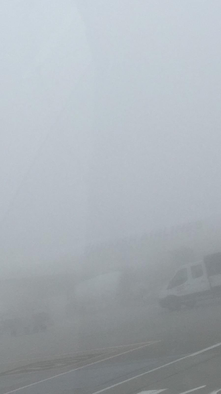 İstanbul Havalimanı'nı sis yuttu