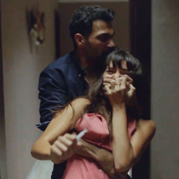 Hande Erçel'in yeni dizisi Azize'de cinsel saldırı sahnesi tepki çekti