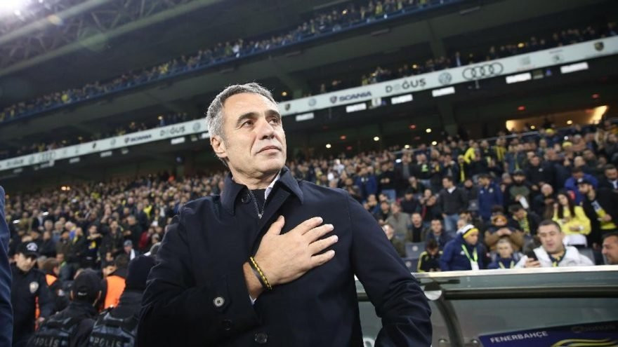 Fenerbahçe'de sol bek için temaslar hızlandı