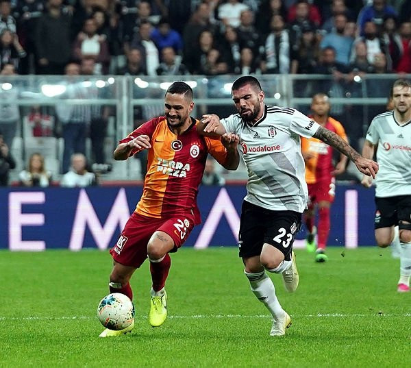 Beşiktaş'ın yıldızına kancayı taktılar! Devre arası yolcu