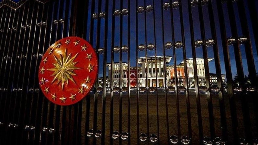 AK Parti'de çatlak ses: ''Başkanlık sistemi sonumuzu hazırlıyor''