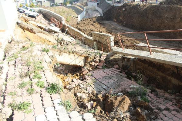 Samsun'da faciadan dönüldü ! 6 katlı bina boşaltıldı