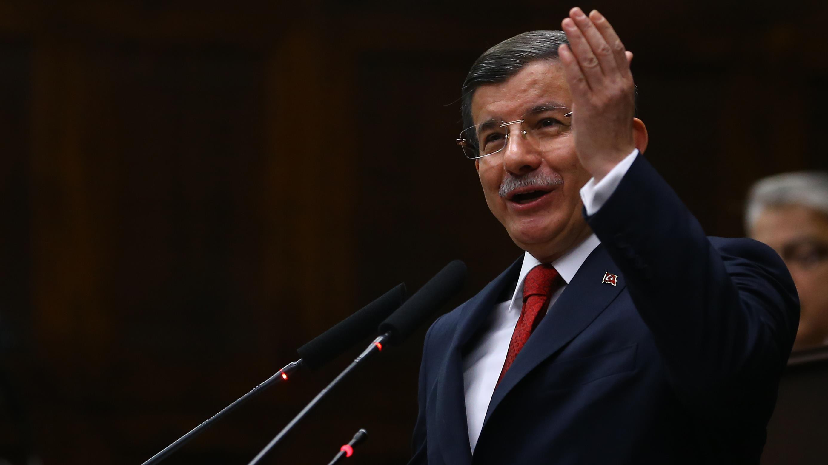 Davutoğlu cephesi: AK Parti teşkilatında istifalar olacak