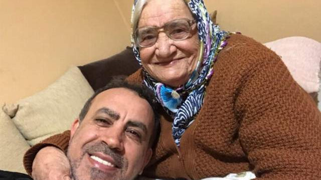 Haluk Levent'in acı günü! Annesi hayatını kaybetti