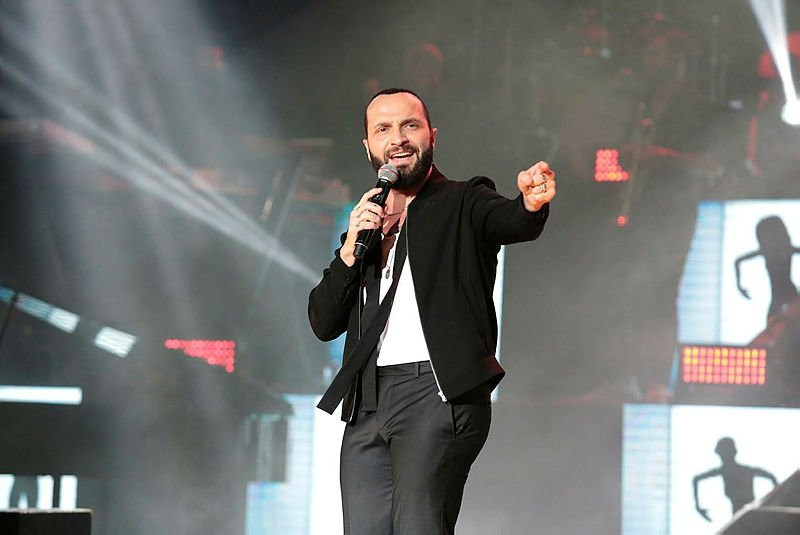 Berkay Şahin yeni arabasıyla ağızları açık bıraktı