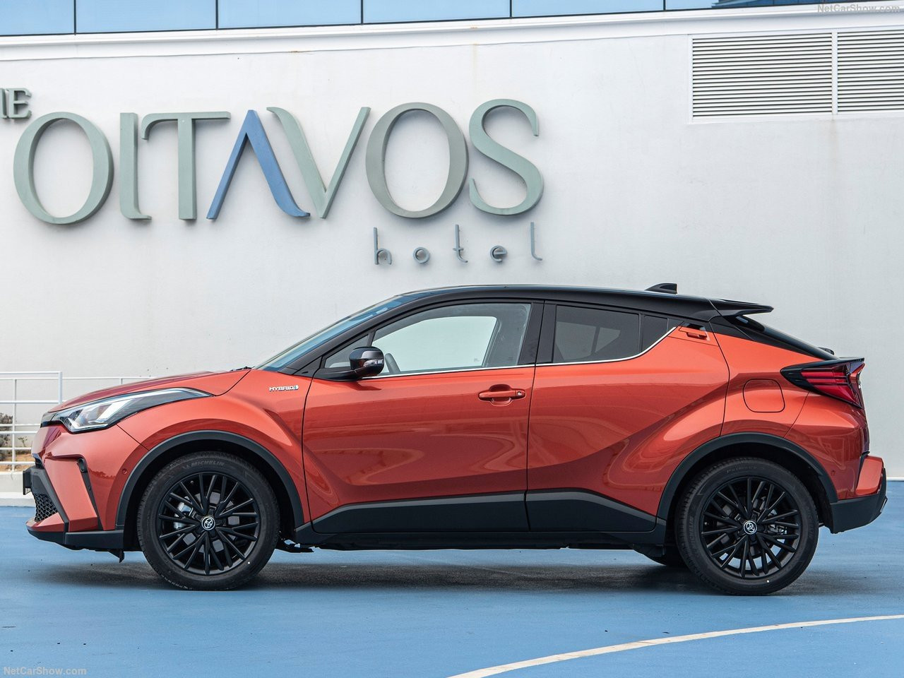 2020 Toyota C-HR yenilendi