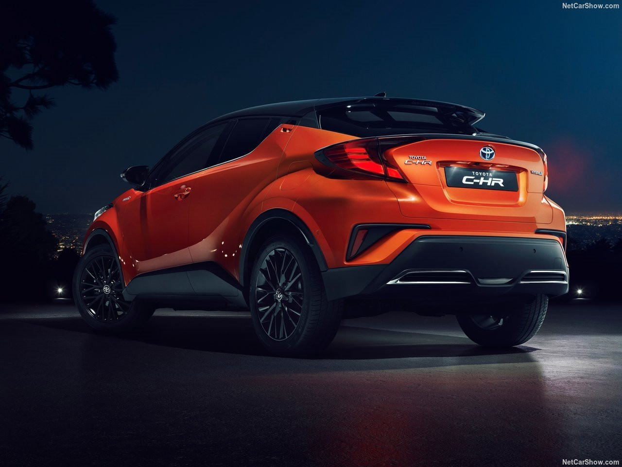 2020 Toyota C-HR yenilendi