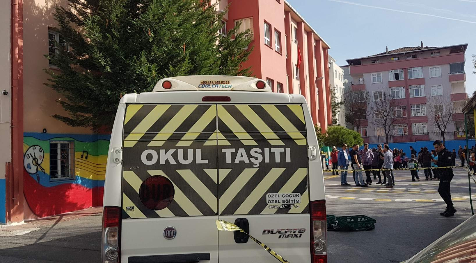 İstanbul'da okul bahçesinde dehşet! Servis aracı öğrenciyi ezdi